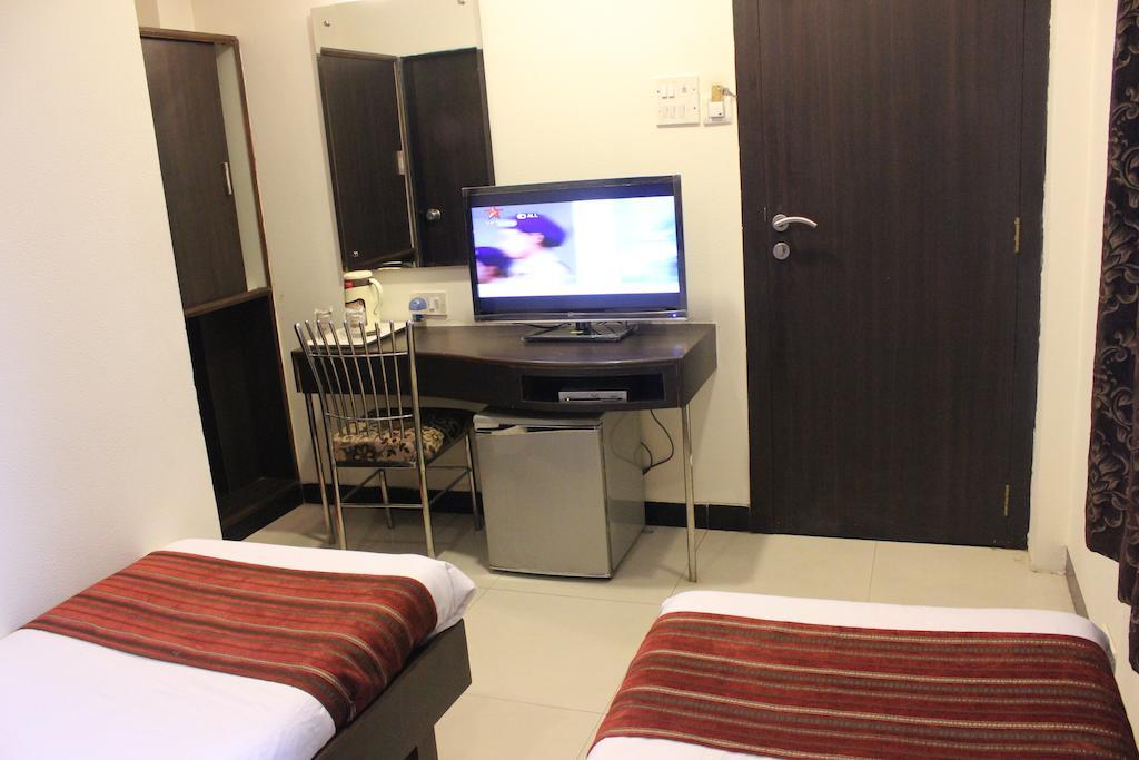 Hotel Fortune Mumbai Ngoại thất bức ảnh